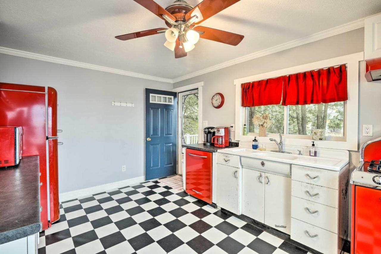 Waterfront Cottage On Sawmill Bay With Deck! クレイトン エクステリア 写真